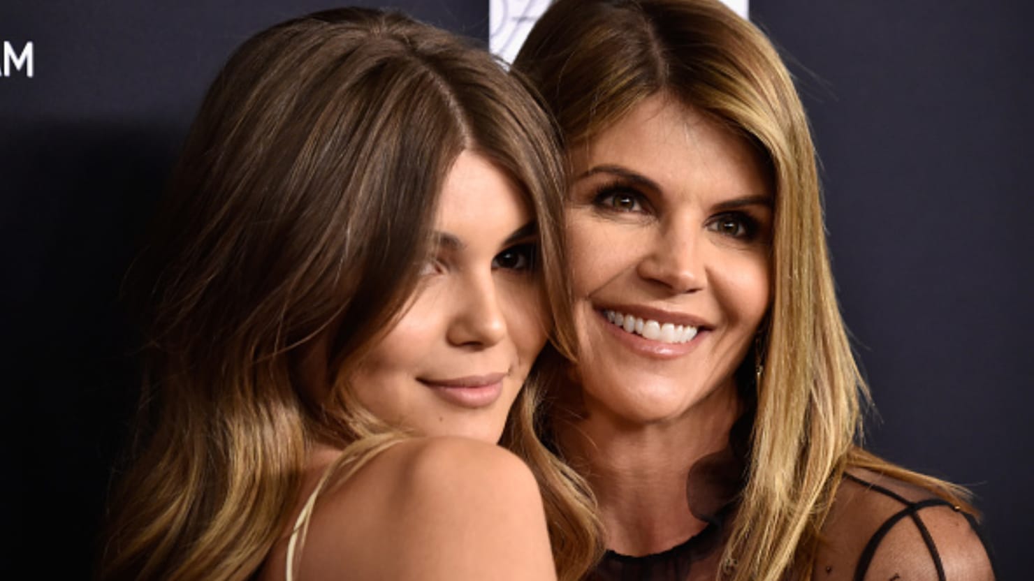 College Cheating Scandal: Judge Shushes ‘Aunt Becky’ Actress Lori ...