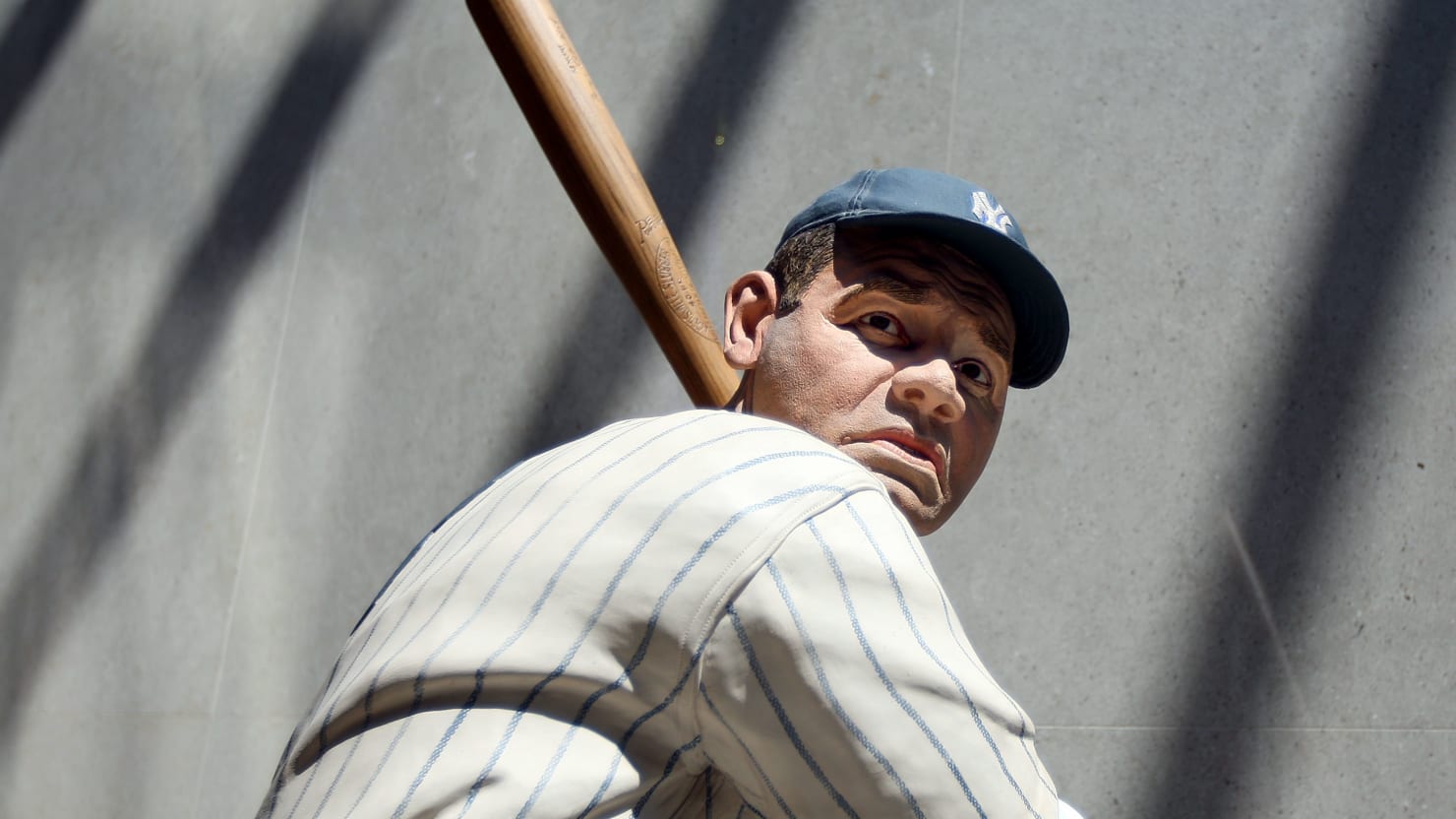 Babe Ruth's 500th homer bat sells for more than $1 million