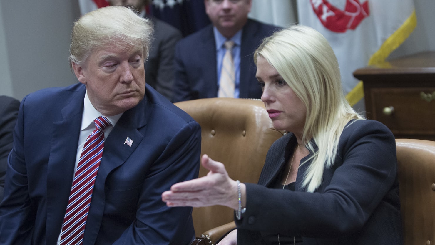 pam-bondi-former-florida-attorney-general-to-join-white-house-to-help