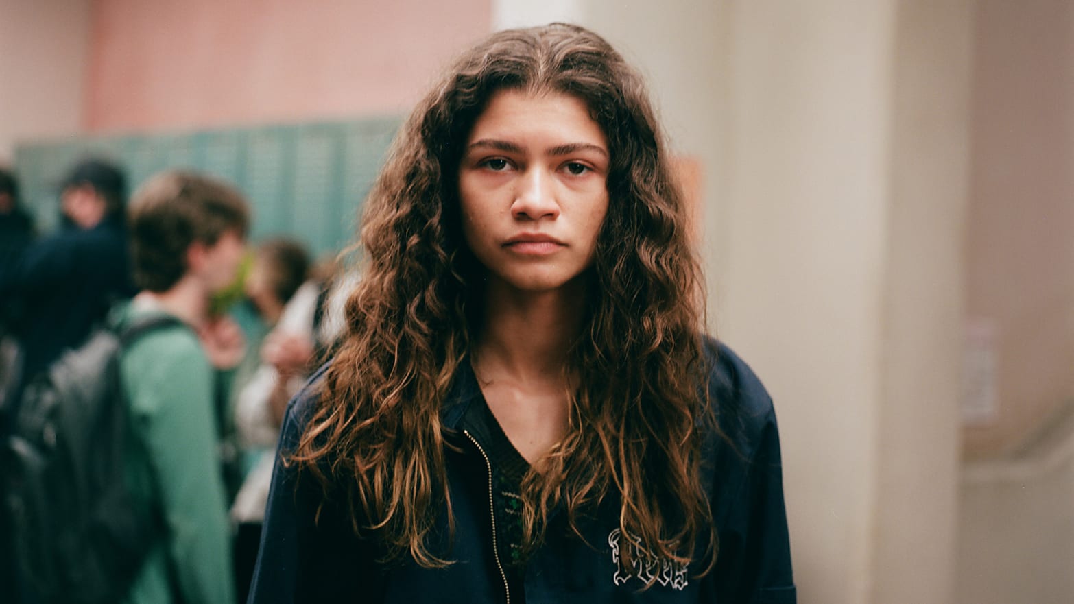 Euphoria Outfits & Fashion Guide: Rue, Jules, Maddy, Kat, Cassie, Lexi