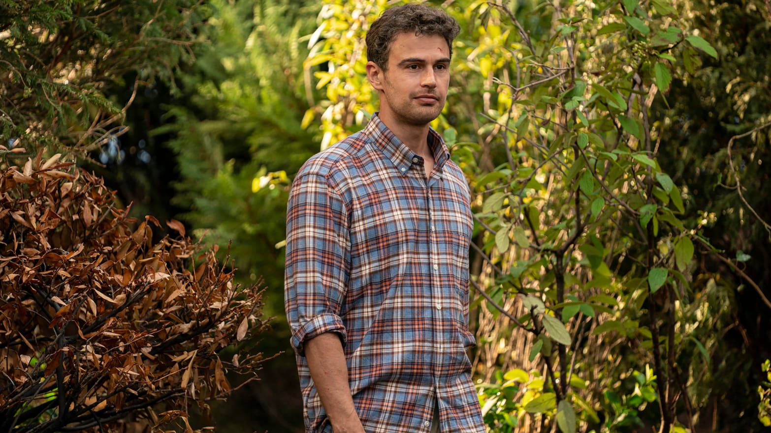 Theo James on His Very Naked Time Travelers Wife Performances