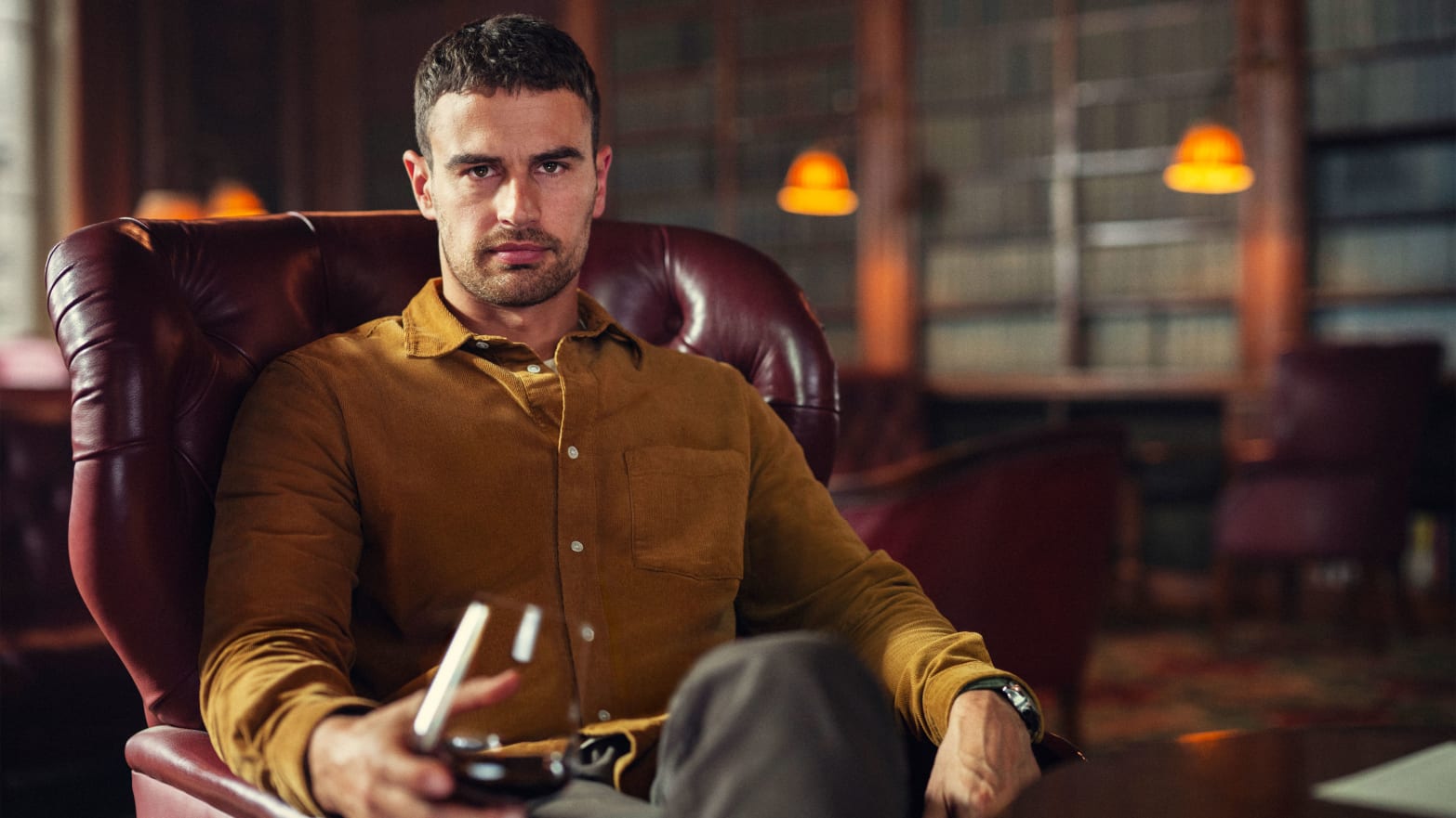 A photo including Theo James as Eddie Horniman in the series The Gentlemen on Netflix