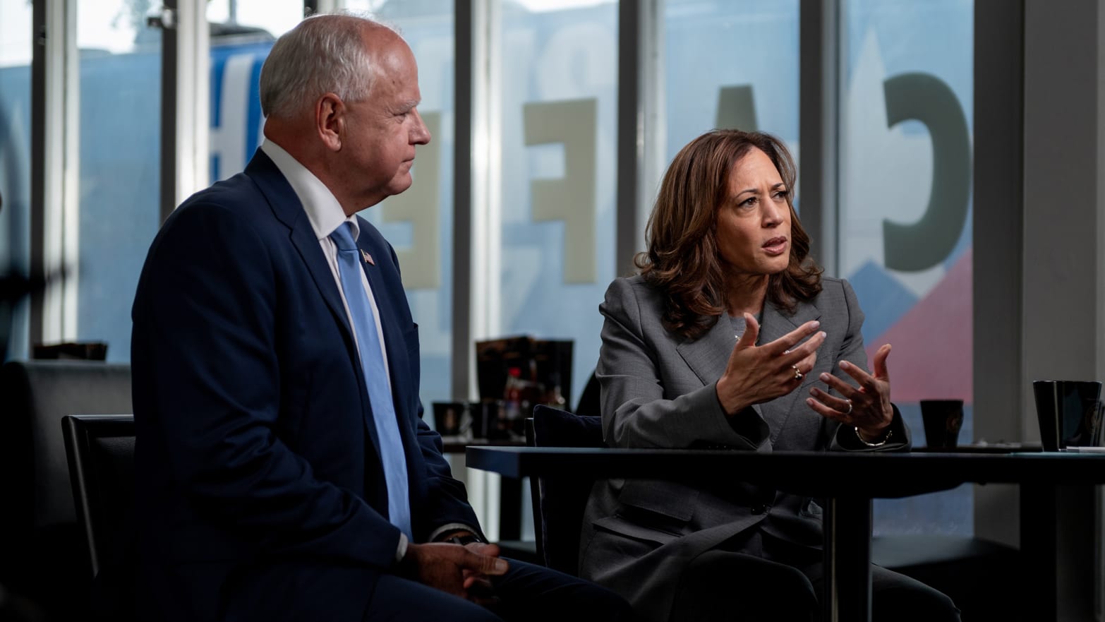 Tim Walz and Vice President Kamala Harris are interviewed by CNN’s Dana Bash at Kim’s Cafe in Savannah, Georgia, on August 29, 2024.