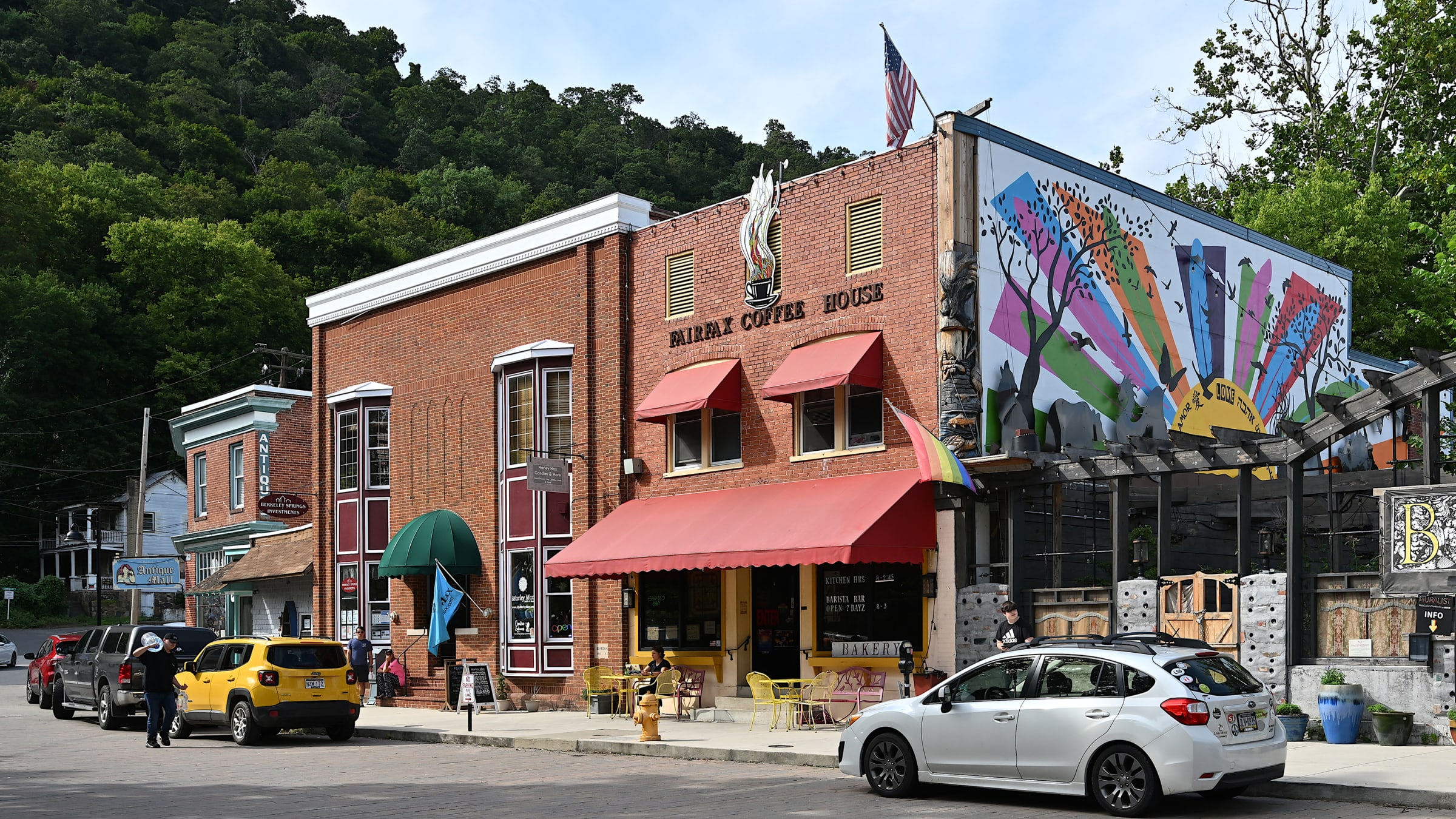 Berkeley Springs, the Town Where George Washington Went to Relax, is Pretty Cute picture