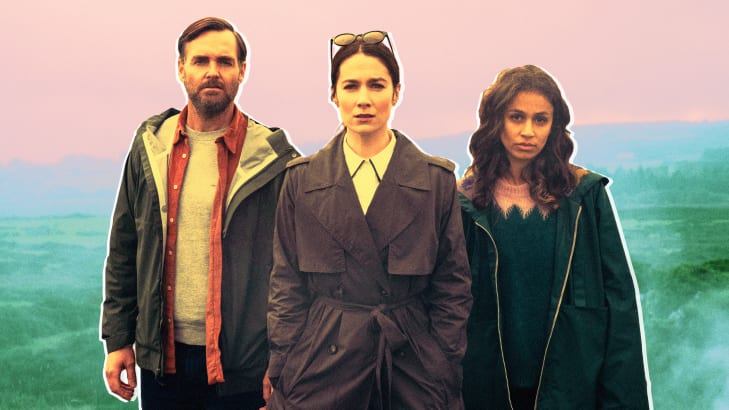 (L to R) Will Forte as Gilbert Power, Siobhán Cullen as Dove, Robyn Cara as Emmy Sizergh in episode 102 of Bodkin. Cr. Enda Bowe/Netflix © 2024"