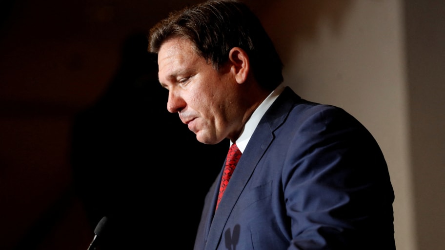 Florida Governor Ron DeSantis speaks after the primary election for the midterms during the “Keep Florida Free Tour” at Pepin’s Hospitality Centre in Tampa, Florida, U.S., August 24, 2022.