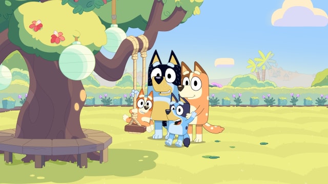 A still from 'Bluey' episode "The Sign."