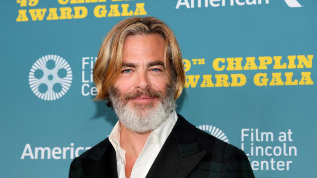 A photo of Chris Pine on a red carpet