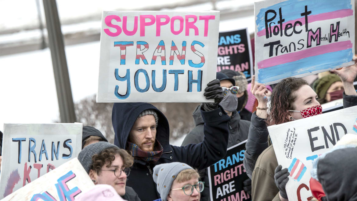Transgender Teens Don’t Abandon Hormone Therapy as Adults, Study Finds