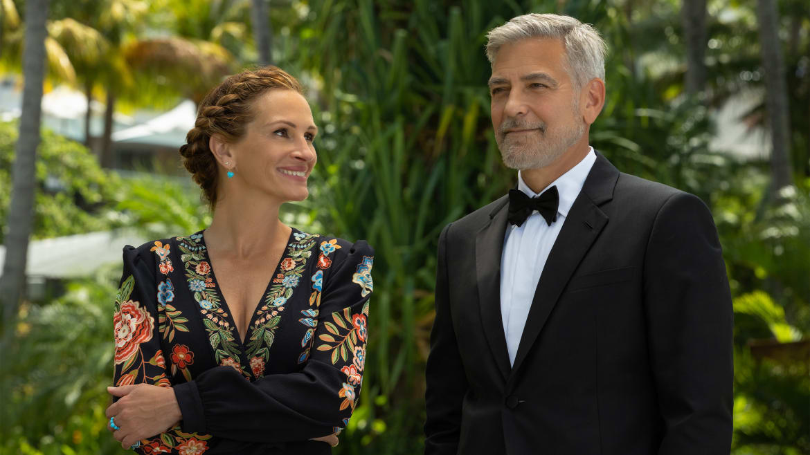 How Is a George Clooney and Julia Roberts Romantic Comedy So Bad?
