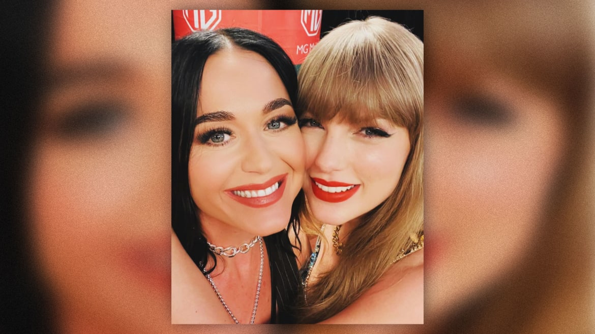 This Taylor Swift-Katy Perry Selfie Is a Long Time Coming