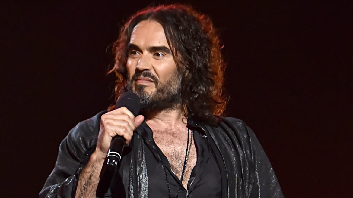 Katy Perry and Kristen Bell’s Comments About Russell Brand Resurface Amid Rape Allegations