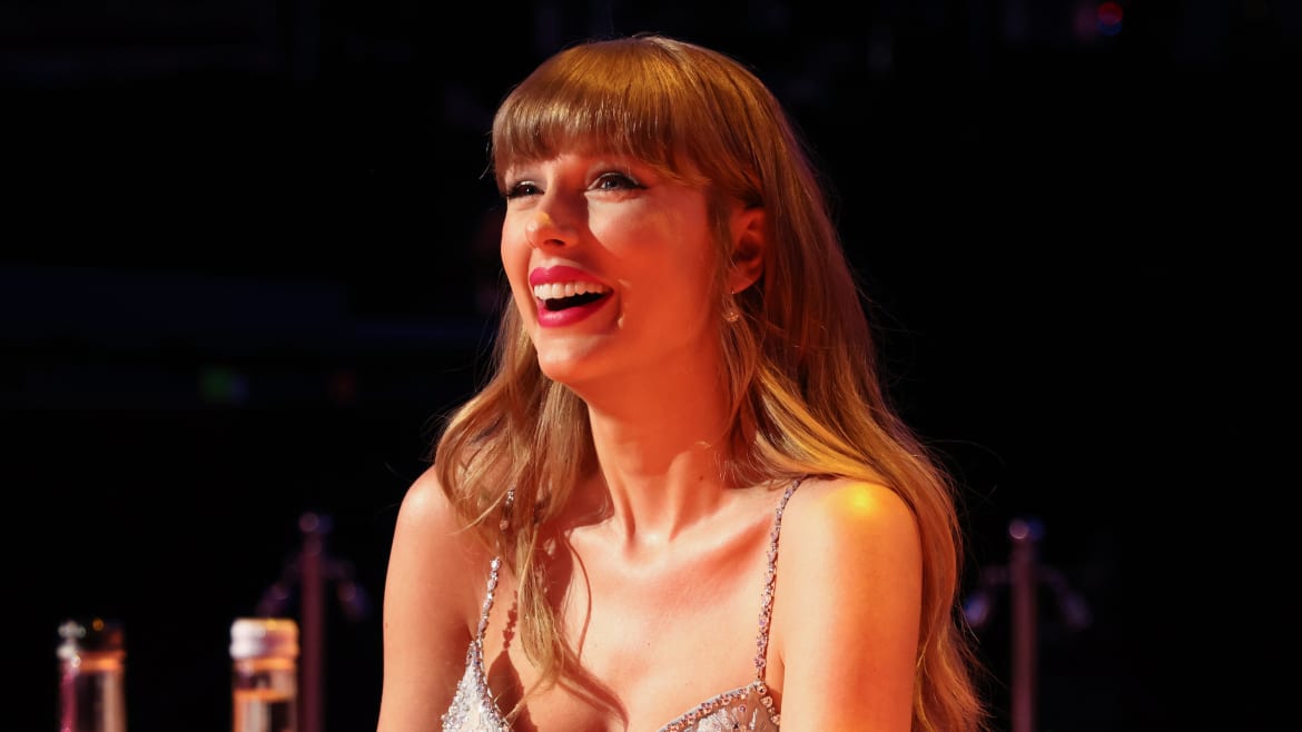 Taylor Swift Did the Funniest Thing Possible by Going to a Wedding in New Jersey