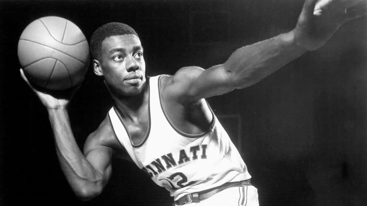 This Date in NBA History (Oct. 19): Jerry West and Oscar Robertson make NBA  debut going head-to-head in 1960 and more