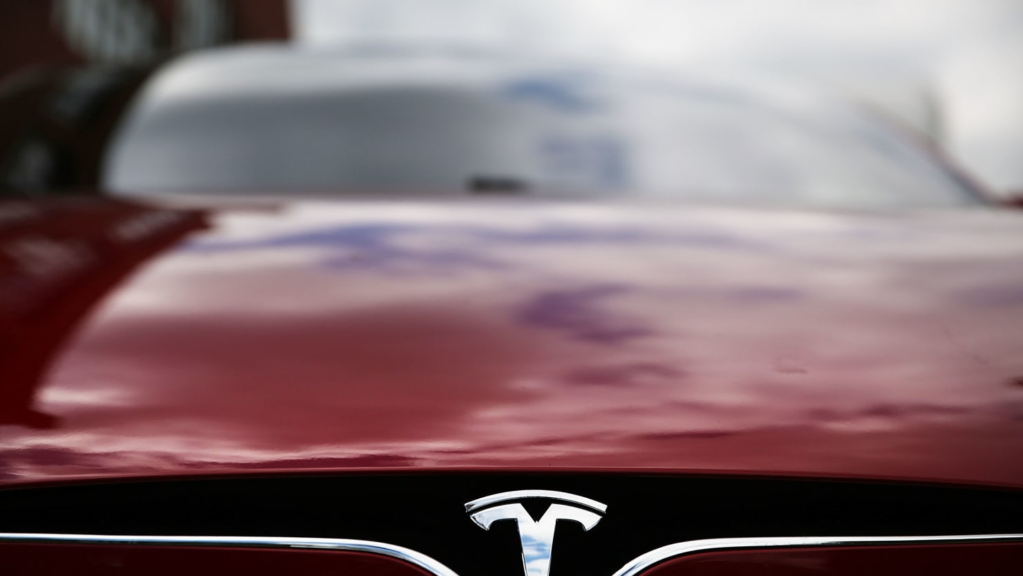 No one behind the wheel in the Tesla car accident that killed two