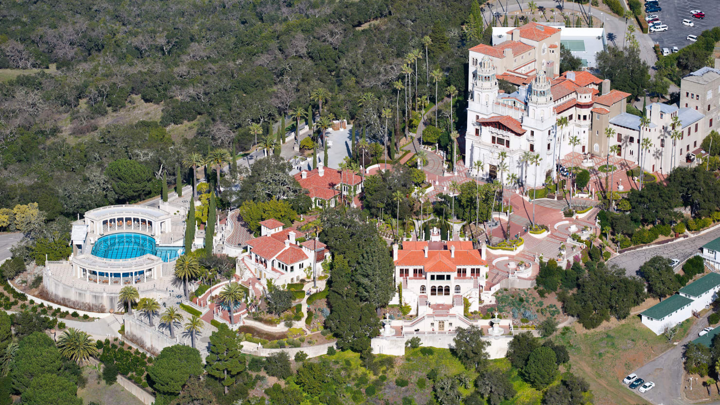 California’s Most Famous House Was a Battle With Owner’s Shopping Addiction