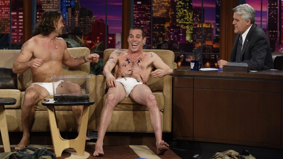 Steve-O, center, with Chris Pontius and Jay Leno on September 16, 2005