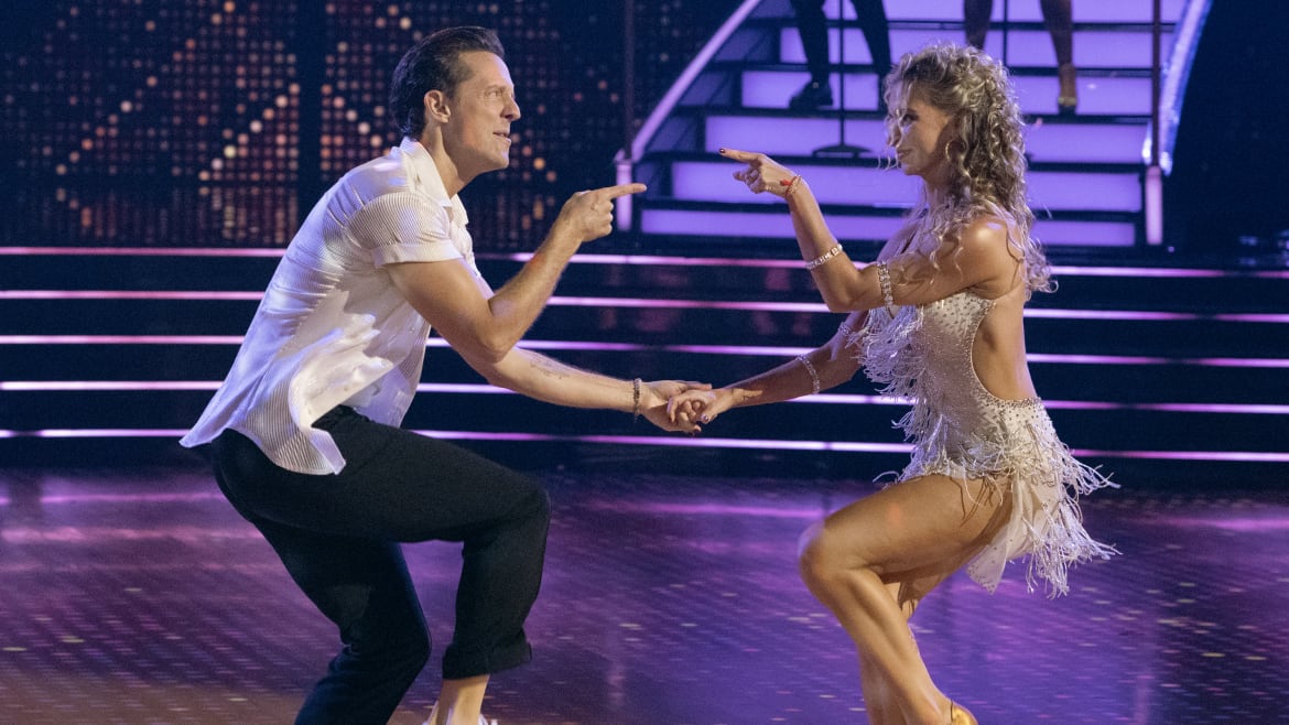 ‘Dancing with the Stars’ Fans Fawn Over Jason Mraz: ‘Nailed It’