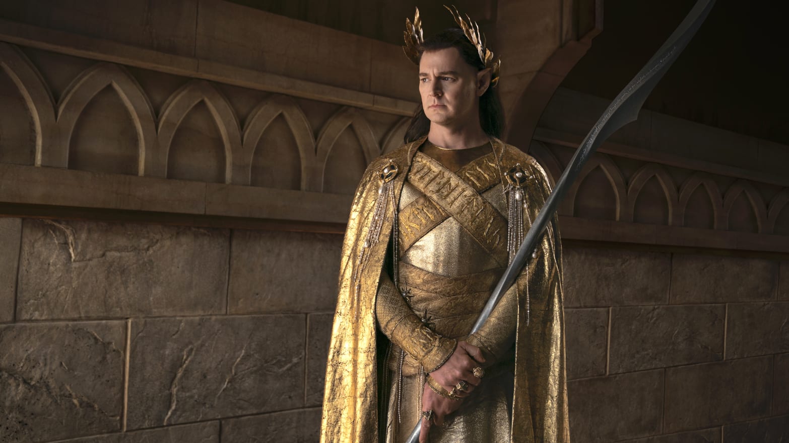 The Rings of Power' Star Benjamin Walker on Toxic Fans King Gil-galad's for Peace