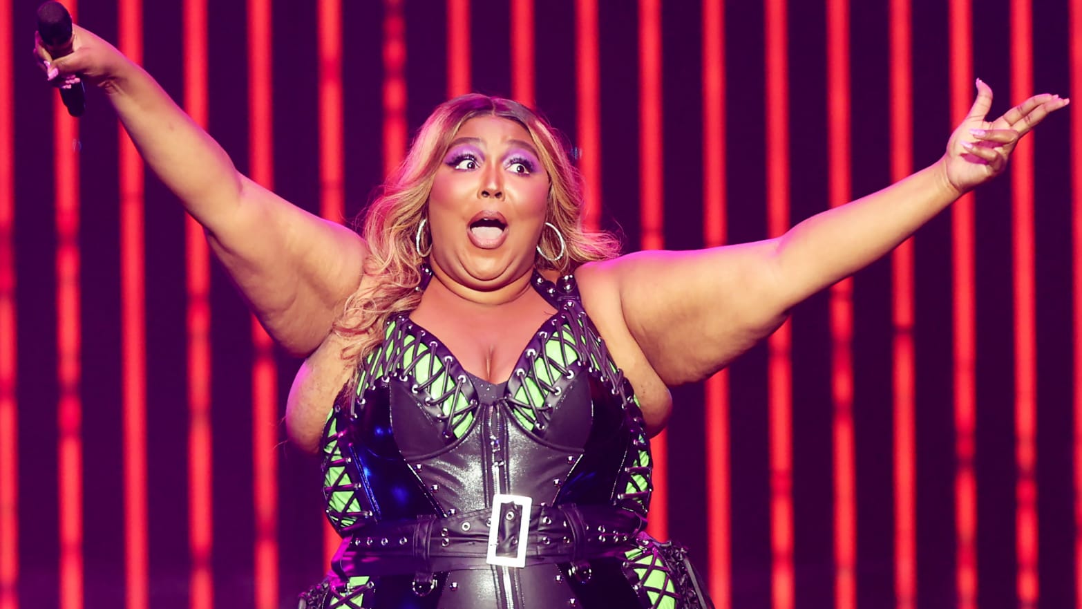 Lizzo Fat-Shamed, Sexually Harassed Three of Her Dancers, Lawsuit Alleges photo