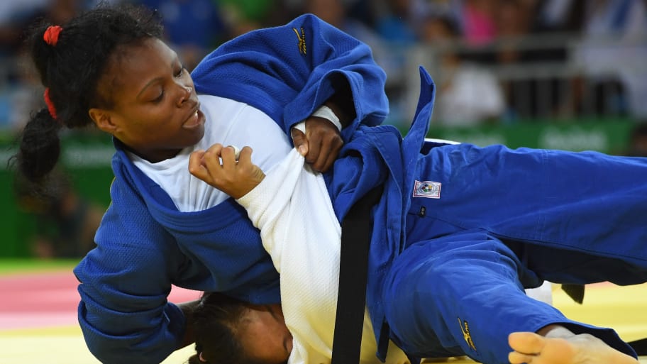 Cuba’s Maricet Espinosa Gonzalez (blue) at the 2016 Olympic Games in Rio de Janeiro.