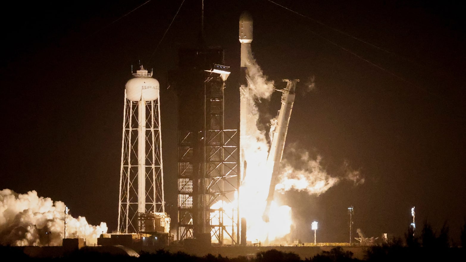A SpaceX Falcon 9 rocket lifts off on the IM-1 mission with the Nova-C moon lander built and owned by Intuitive Machines from the Kennedy Space Center in Cape Canaveral, Florida, U.S., February 15, 2024.