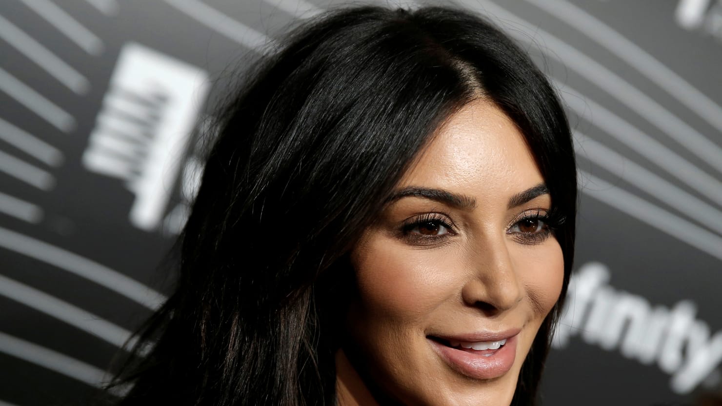 Shapewear: Kim Kardashian SKIMS Golden Globes