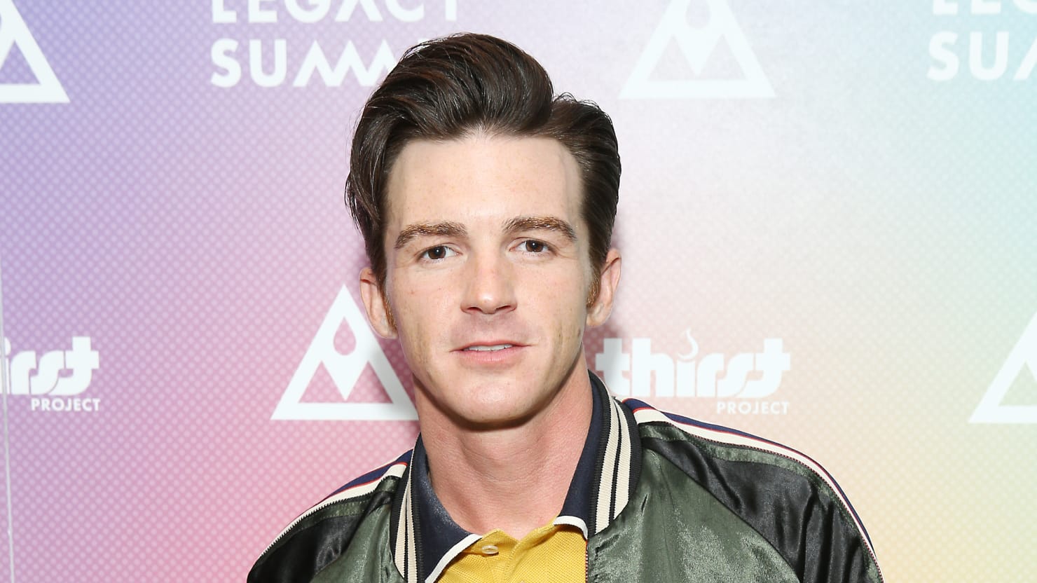 Image for article Drake Bell to Speak Out on Alleged Sexual Abuse by Nickelodeon Dialogue Coach Brian Peck Doc  The Daily Beast