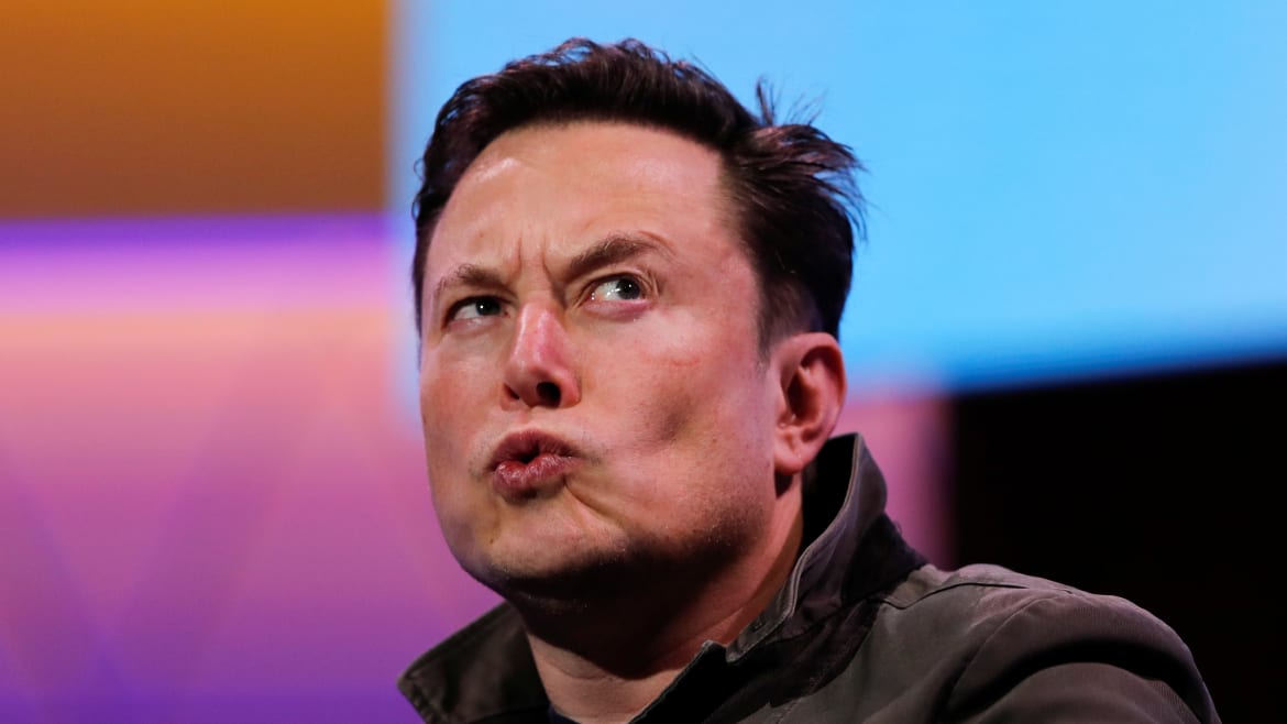 Elon Musk Lifts Twitter Suspensions: ‘The People Have Spoken’