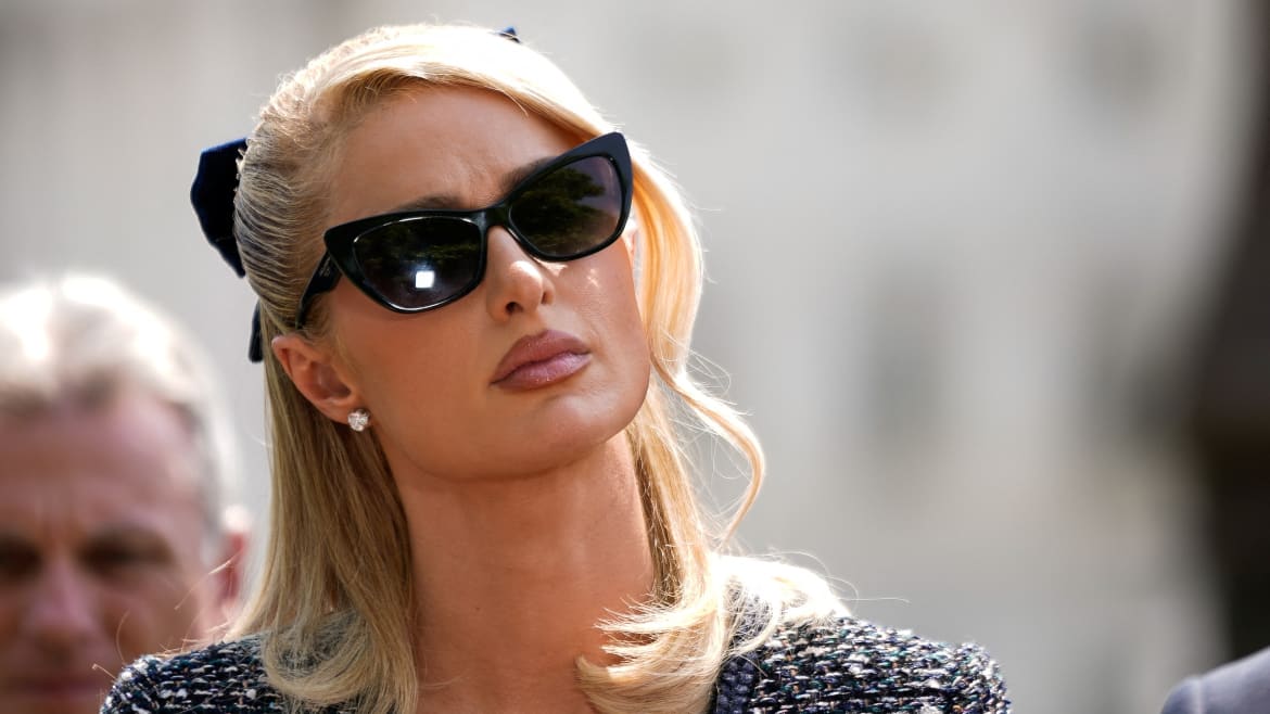 Paris Hilton Is Being Ripped for Vacationing in Maui During Wildfires
