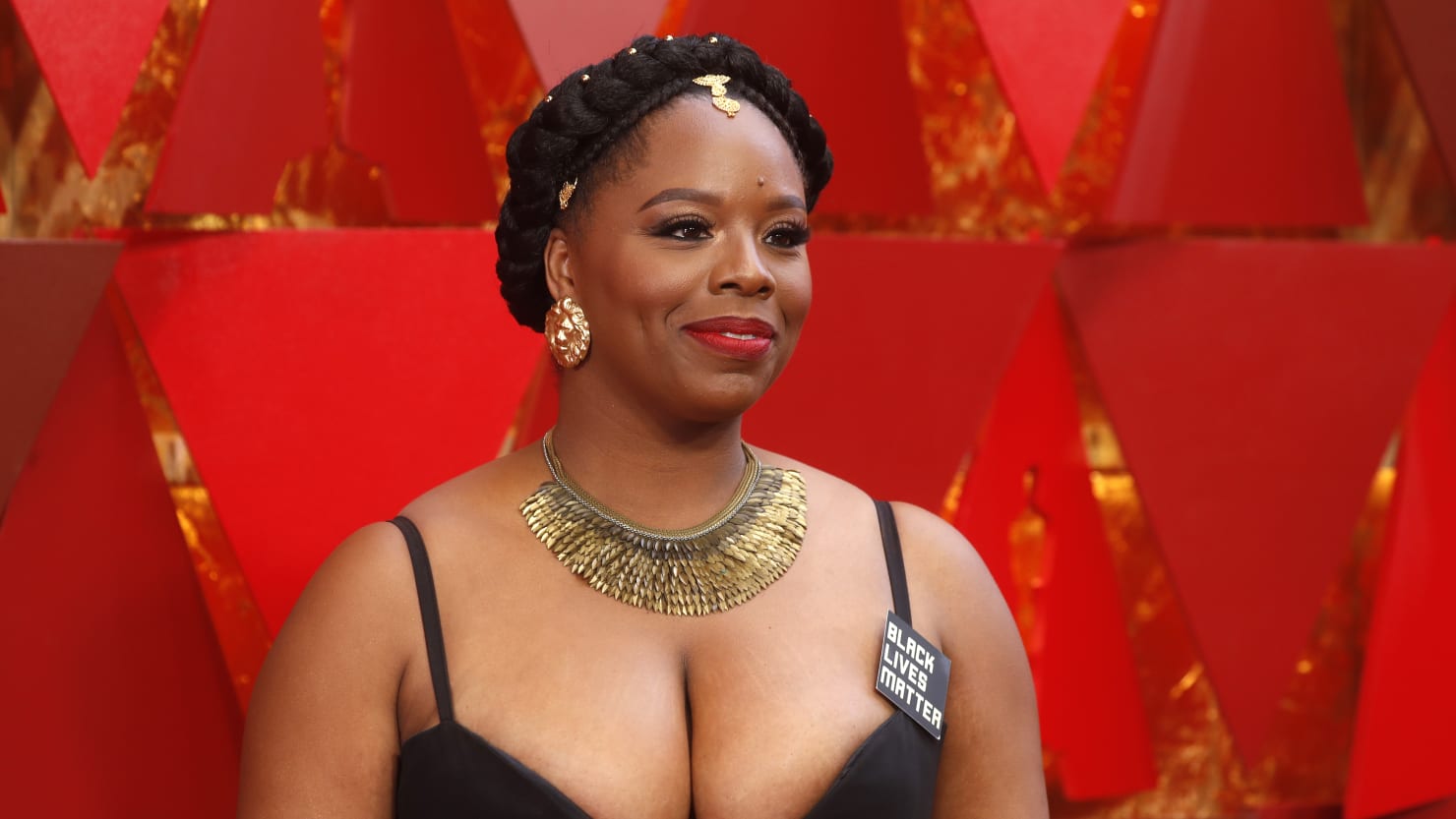 Black Lives Matter Co Founder Patrisse Cullors Stepping Down To Focus On Book Tv Deal 