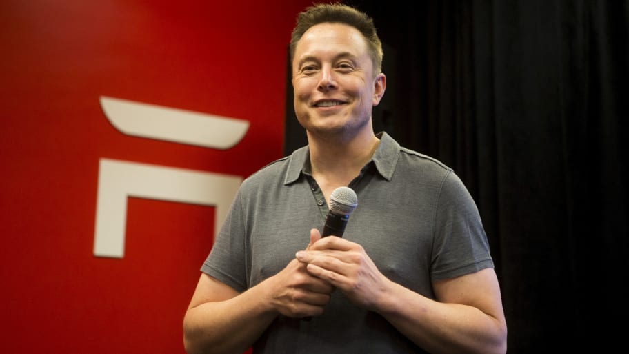 Tesla CEO Elon Musk speaks about new Autopilot features during a Tesla event in Palo Alto, California October 14, 2015.
