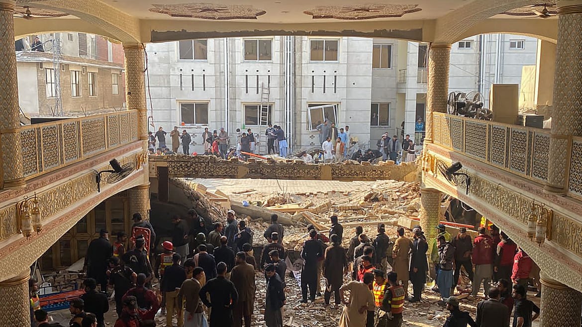 Suicide Bomber Destroys Police Mosque, Killing 25+ and Injuring 150
