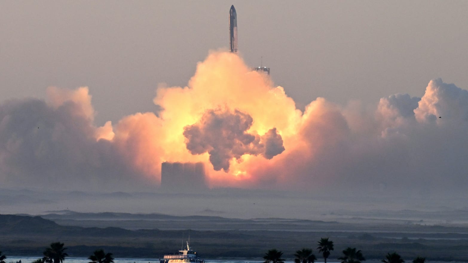 SpaceX's Starship rocket launches from Starbase during its second test flight in Boca Chica, Texas