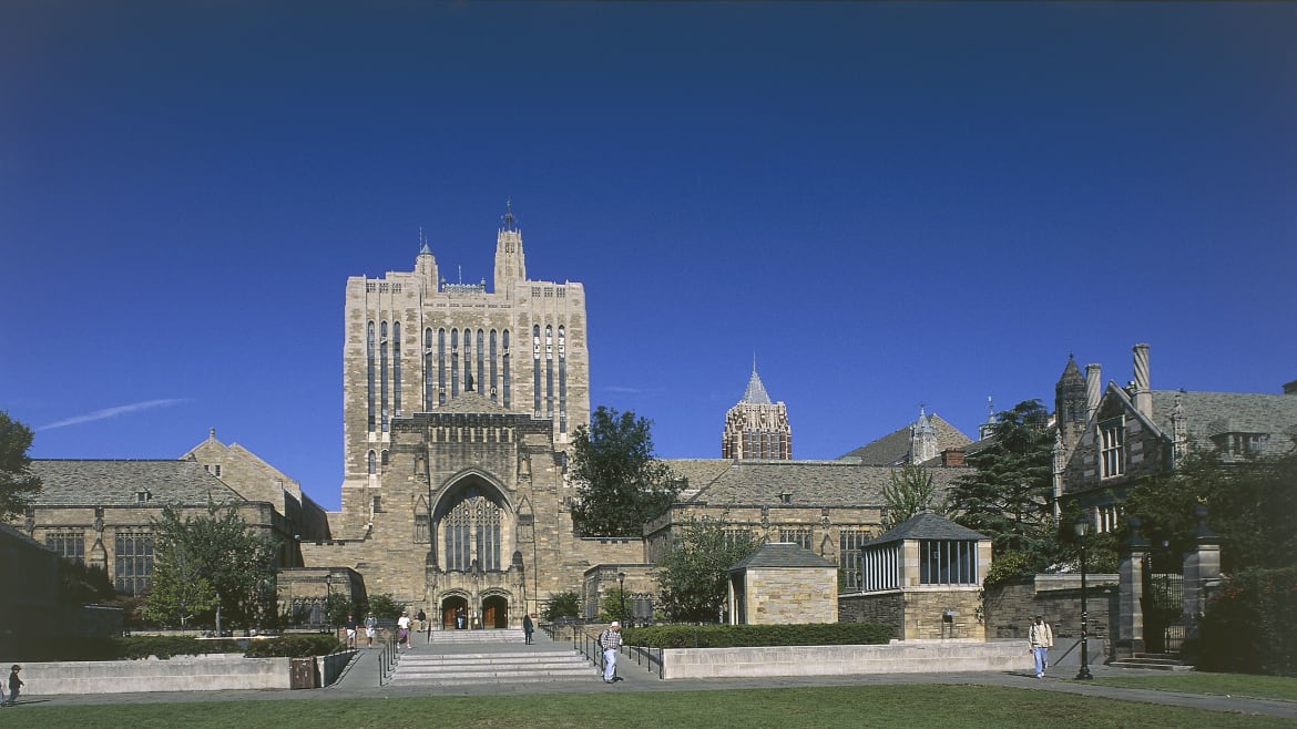 Yale Once Again Requires Standardized Test Scores