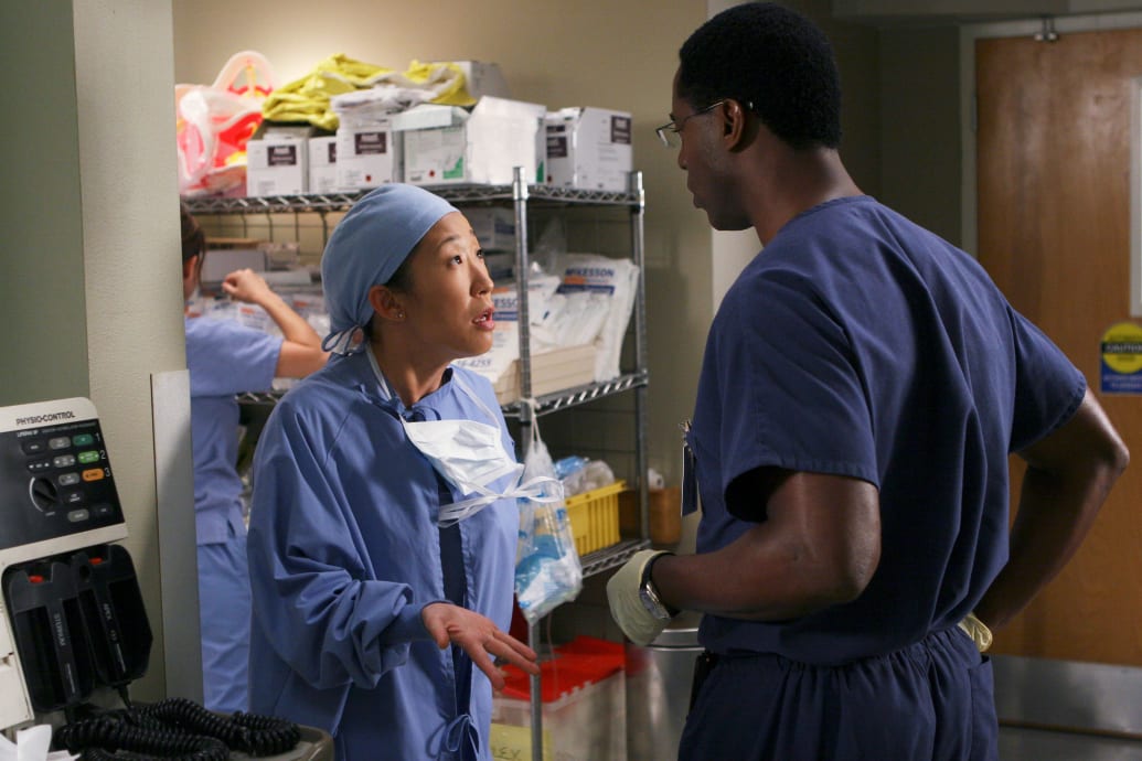 Sandra Oh and Isaiah Washington in a still from 'Grey's Anatomy'