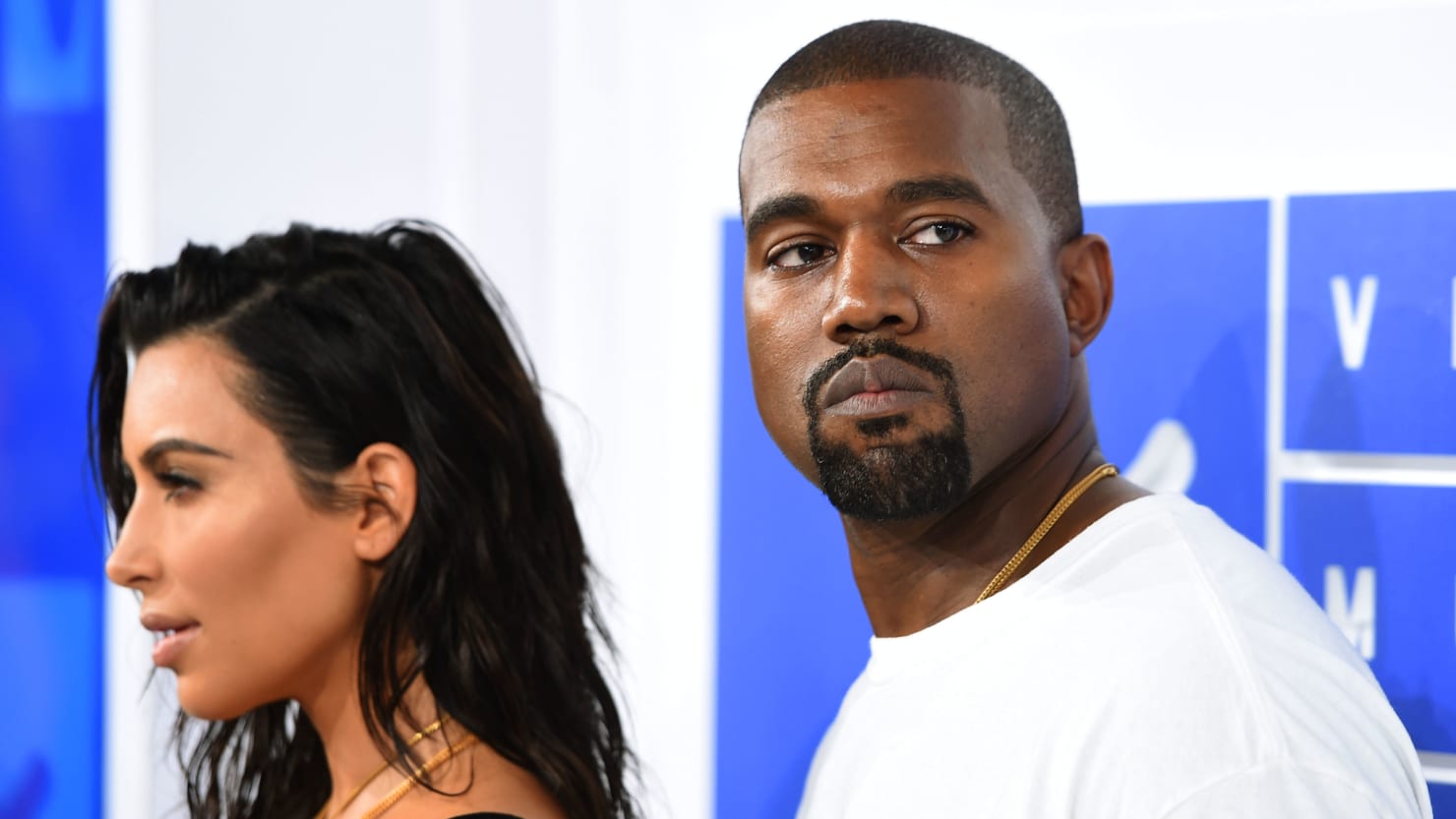 Now Kanye Is Shooting Down Kim K’s Divorce Demands – The Daily Beast