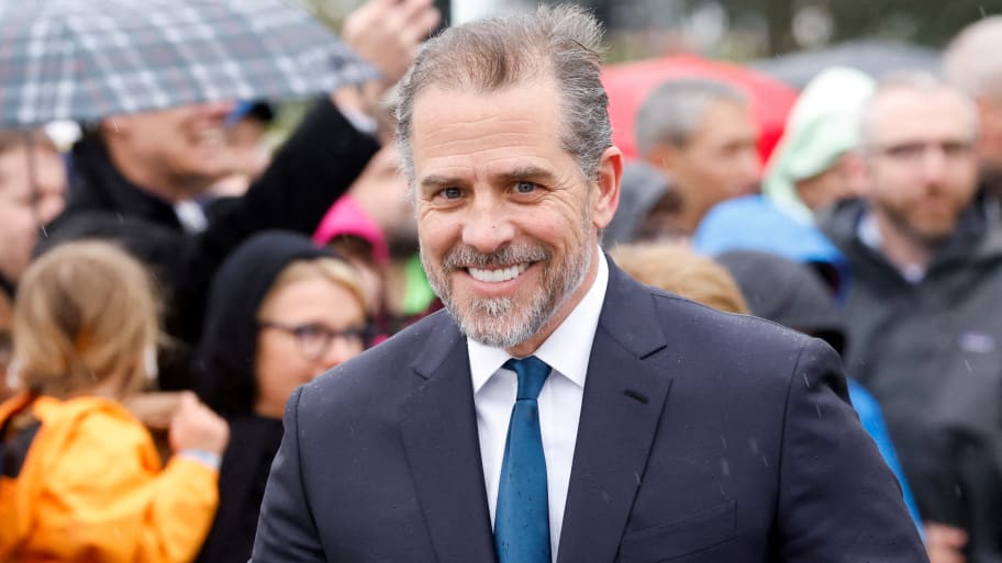 Hunter Biden Reportedly Settles Child Support Dispute With Lunden Roberts