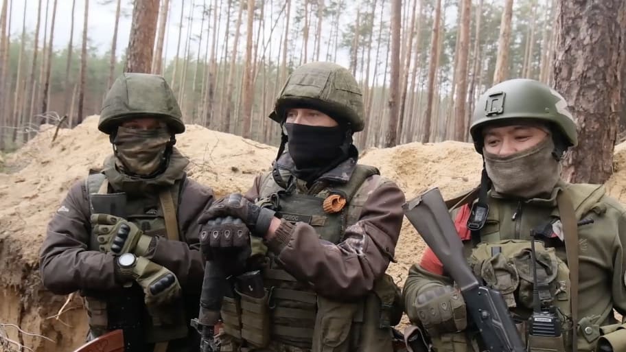 Russian soldiers describe an operation that allegedly killed seven British mercenaries. 