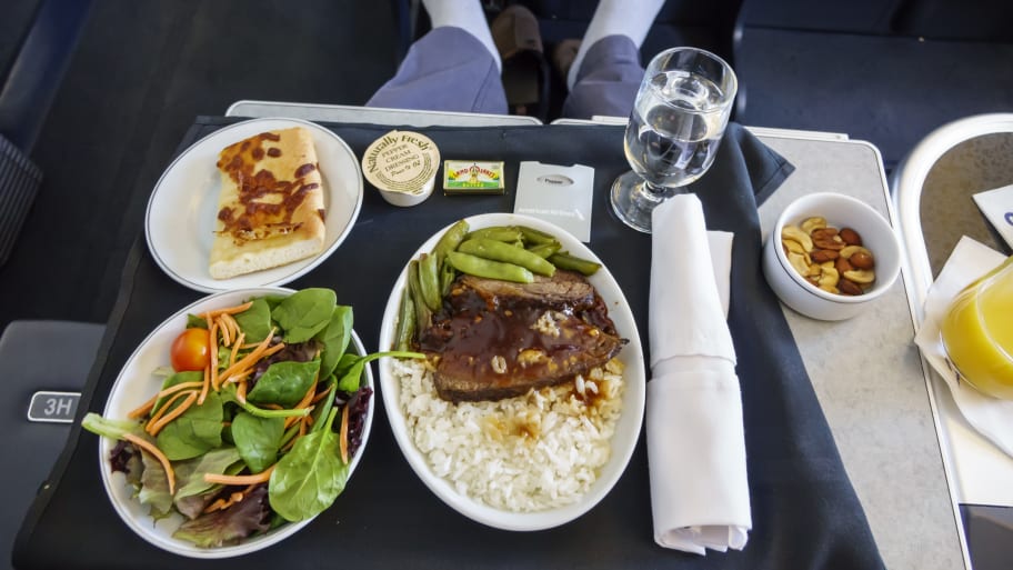 American Airlines, business class, airline food. 