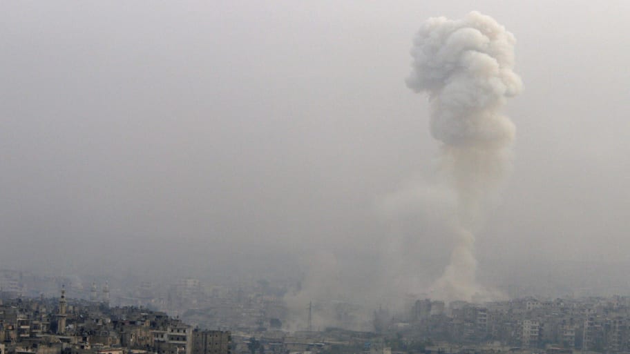 Airstrikes hit Syria
