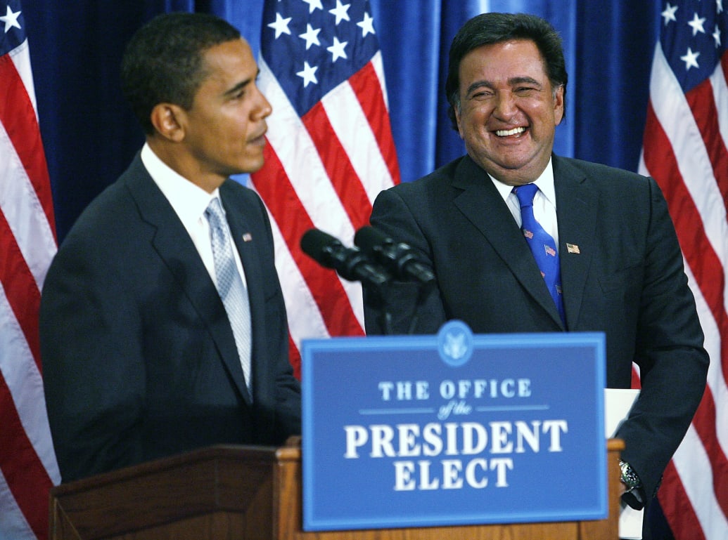  Barack Obama introduces New Mexico Governor Bill Richardson 