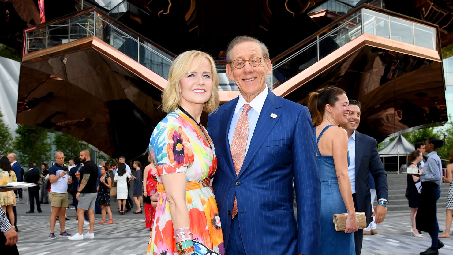 Profile on Miami Dolphins billionaire owner Stephen Ross