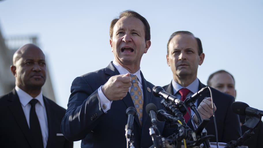 AG Jeff Landry urges Supreme Court to uphold admitting privileges law