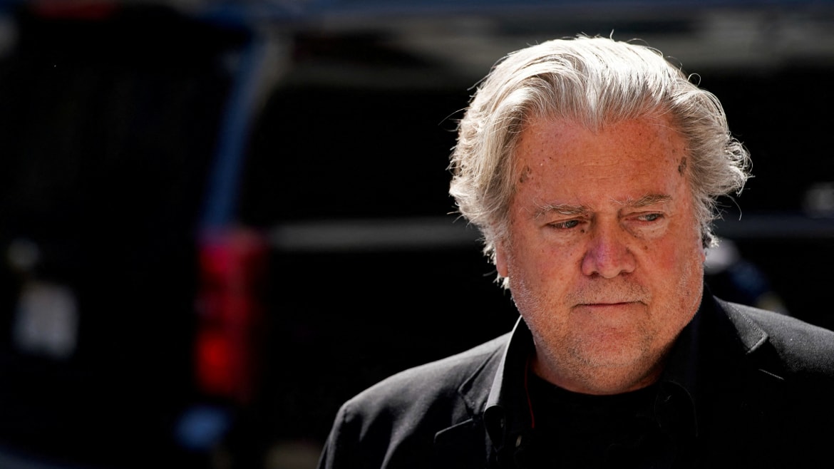 Lawyer’s Bombshell: Trump Never Bothered to Invoke Executive Privilege for Steve Bannon