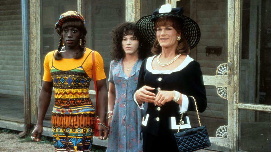 Wesley Snipes, John Leguizamo and Patrick Swayze in a scene from the film To Wong Foo Thanks for Everything, Julie Newmar.