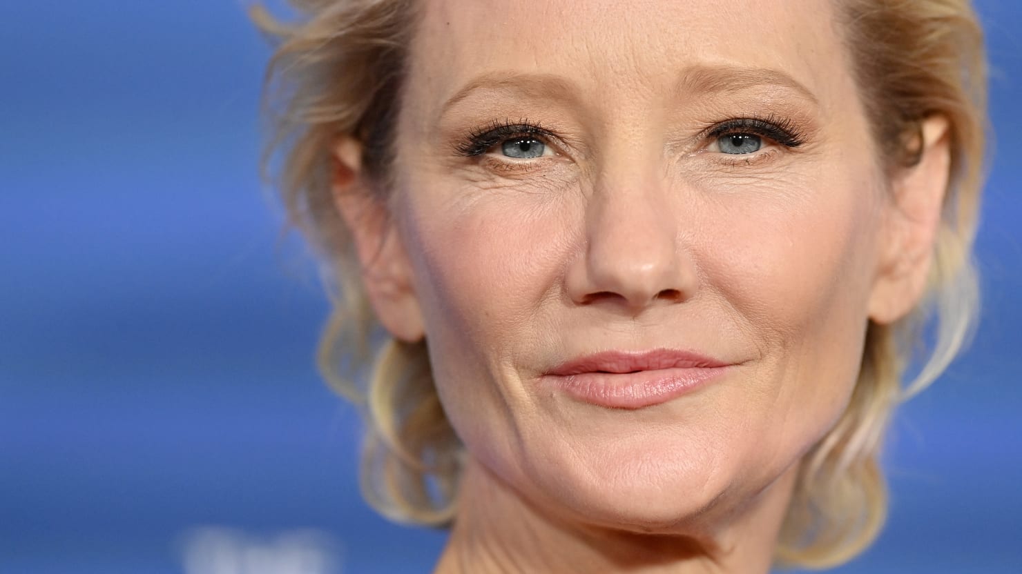 Anne Heche Taken Off Life Support After Organ Match ID'd - The Daily Beast