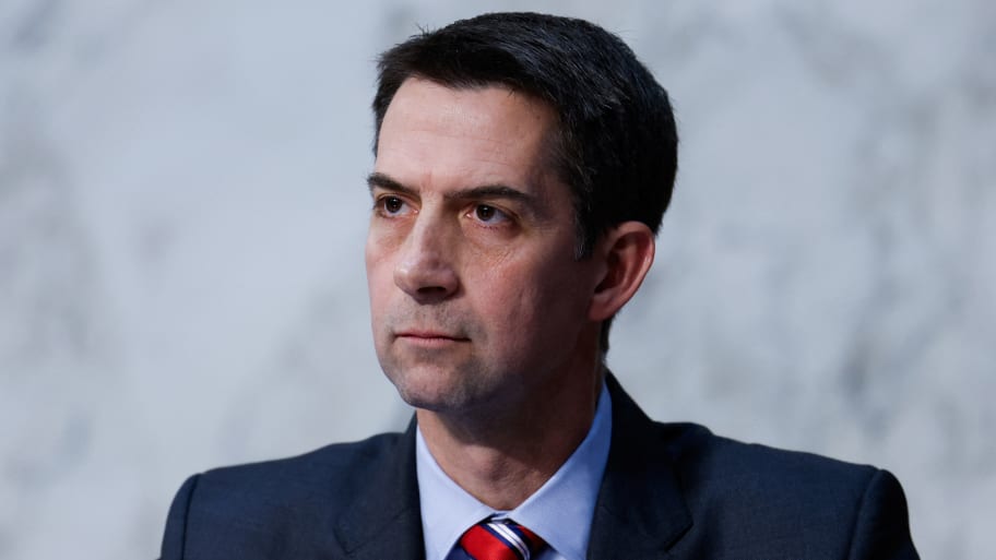 Sen. Tom Cotton (R-AR) is now a leading contender to become Trump’s running mate, according to a report.