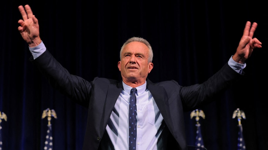 Democratic presidential candidate Robert F. Kennedy Jr. waves to the audience after delivering a foreign policy speech at St. Anselm College in Manchester, New Hampshire, U.S., June 20, 2023.
