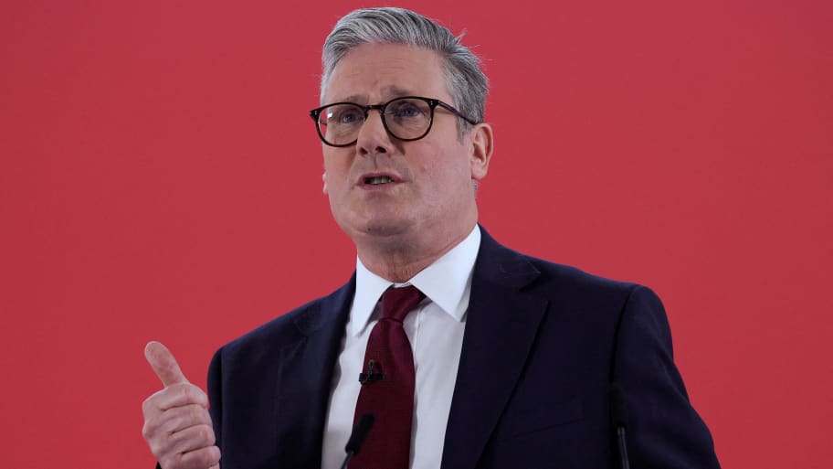 Keir Starmer allegedly received abusive emails from the woman who inspired Martha, the stalker character in “Baby Reindeer.”